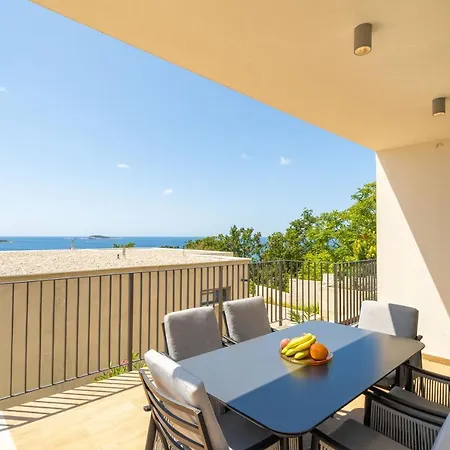 Soline Rock Apartment Mlini