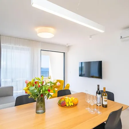 Apartment Soline Rock Mlini